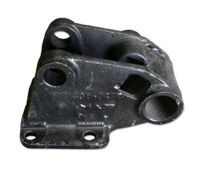 купить Кронштейн кабины нижний  (левый)