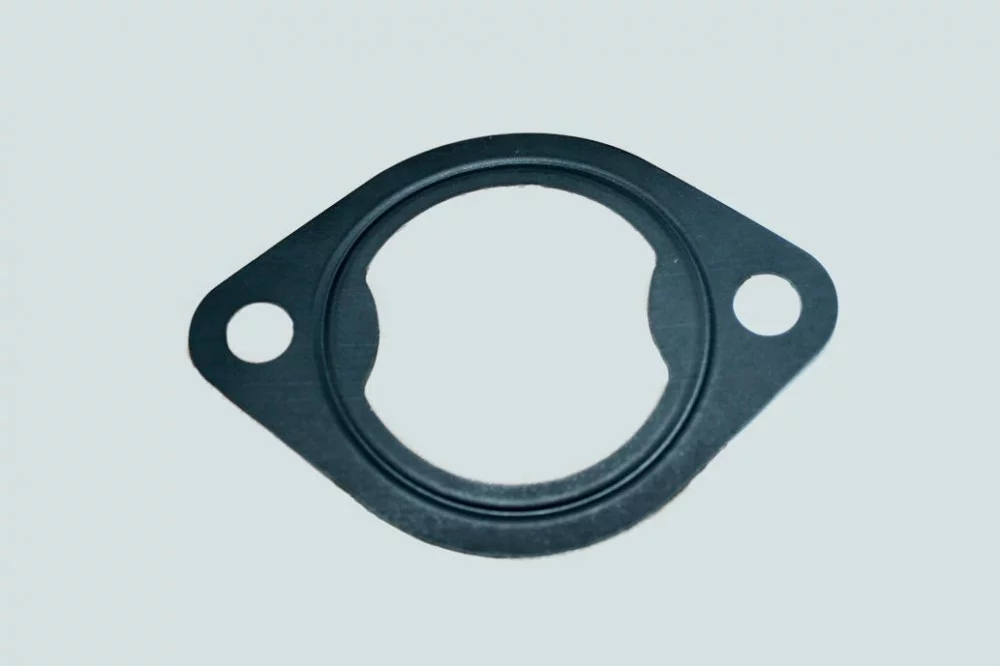 фото прокладка сепаратора (клапана egr к коллектору) isf2.8 4990045 