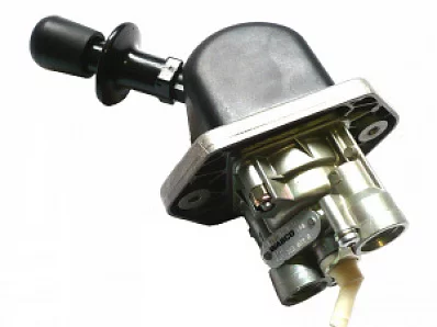 купить Кран ручного тормоза (аналог "WABCO") 3 отв.